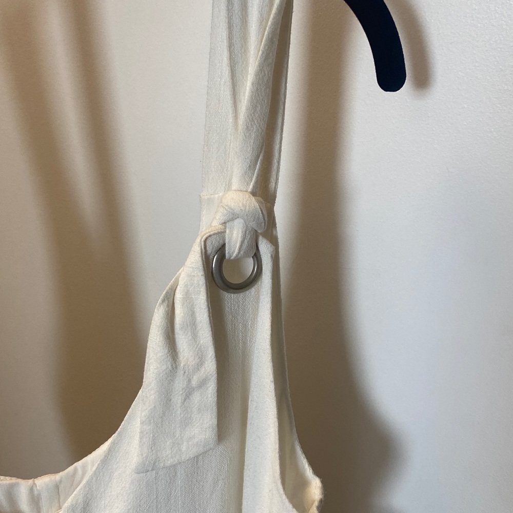 White Button-Down Sleeveless Romper - Picture 12 of 14